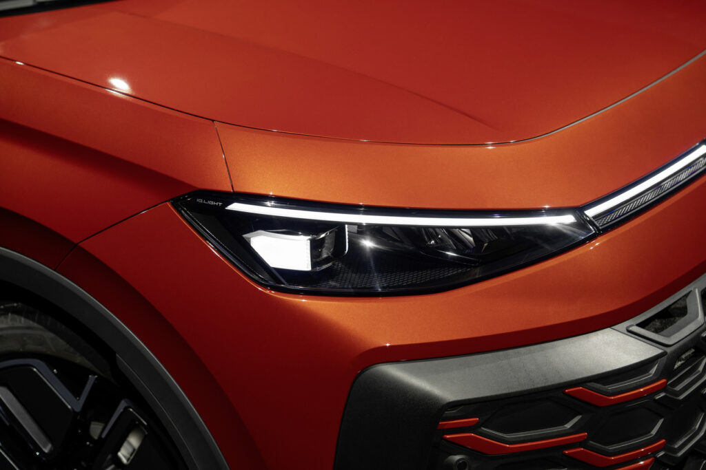 VW T-Roc 2025 LED-Scheinwerfer mit neuer Lichtsignatur